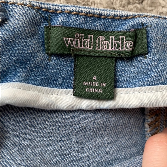 Light blue jean skirt - Picture 2 of 3